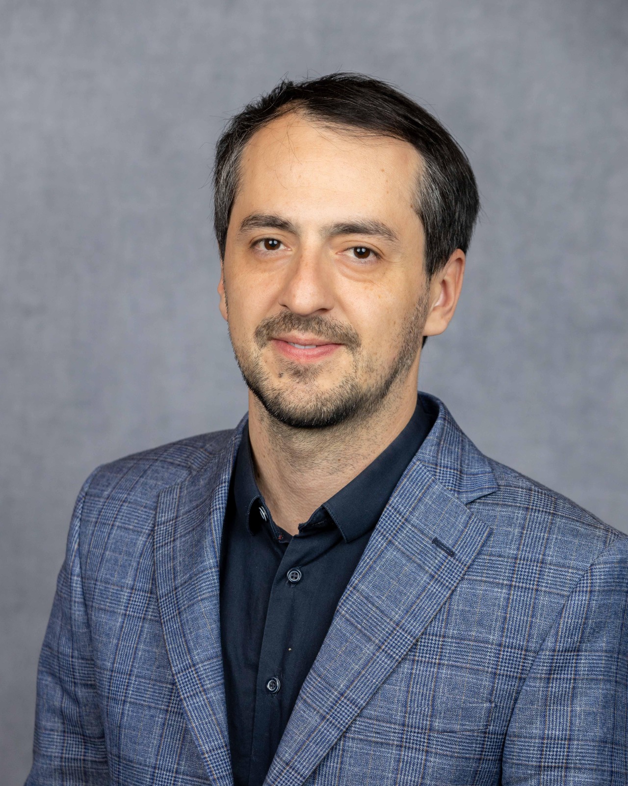 Dr. Pehuén Fernández